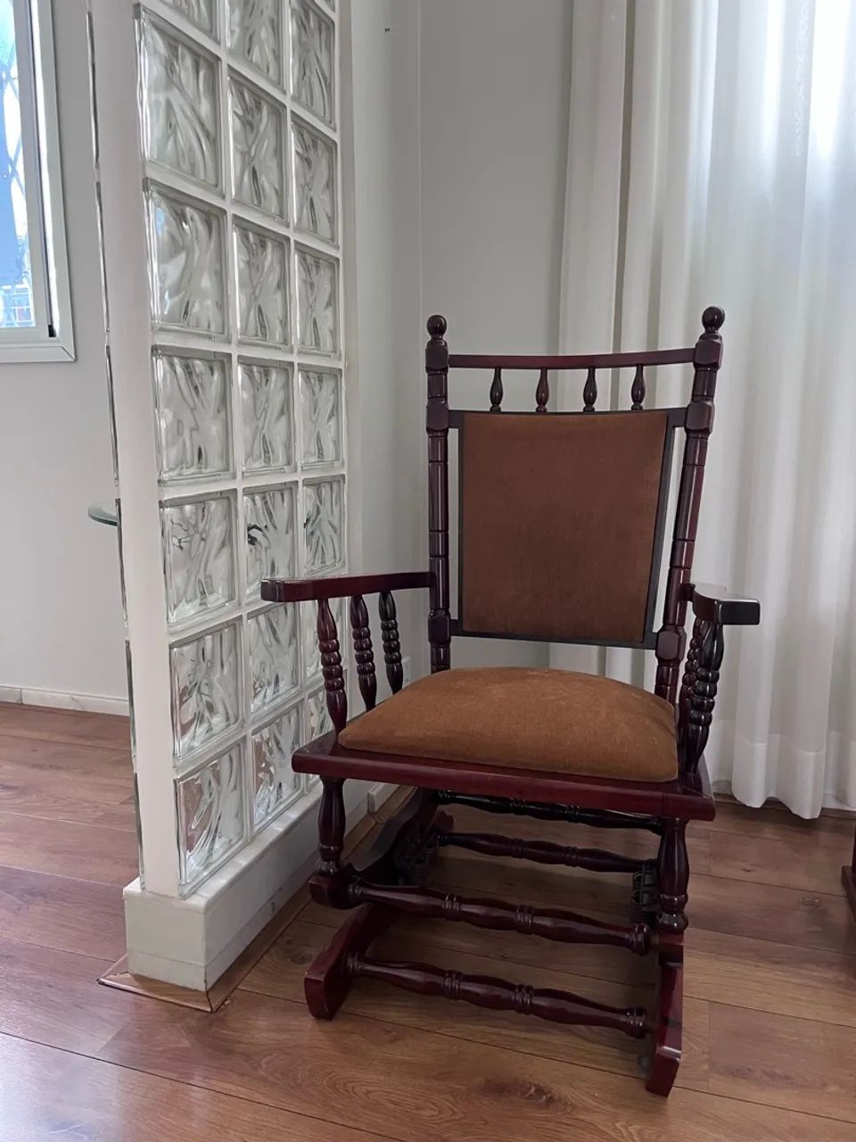 Vendo cadeira de balanço  - Foto 4