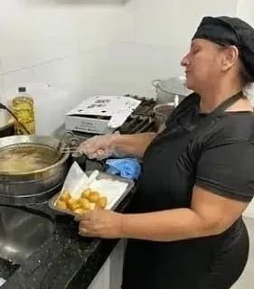 Fritadeira Profissional  Oferece  Serviços  - Foto 3