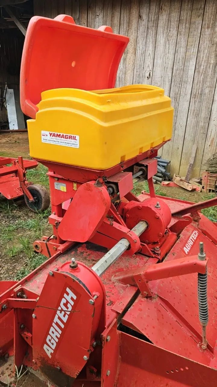 Enxada rotativa encanteiradora e adubadora AGRITECH RFFECA-150 - Foto 2