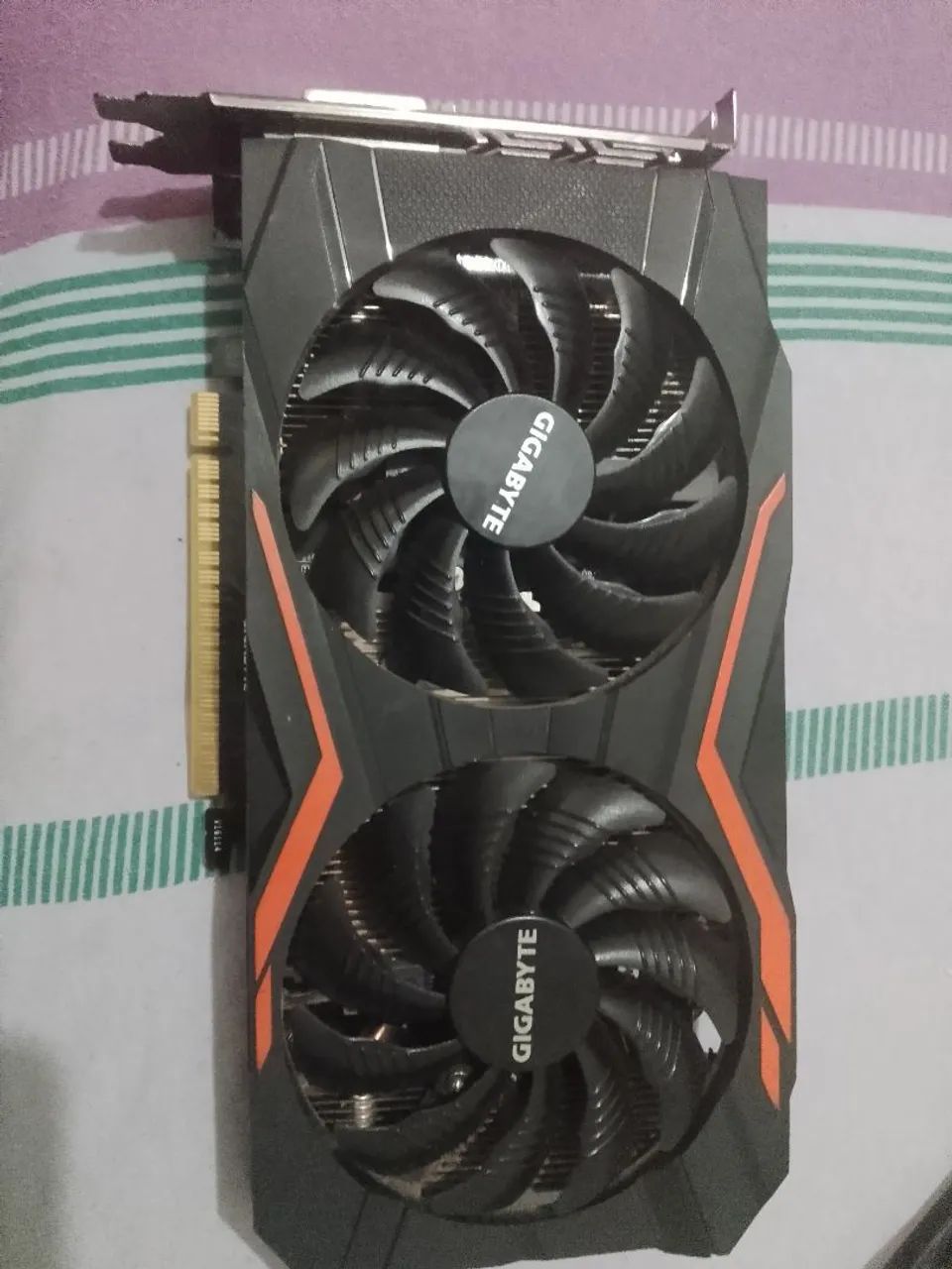Placa de video 1050 boa para jogos  NOVA - Foto 4