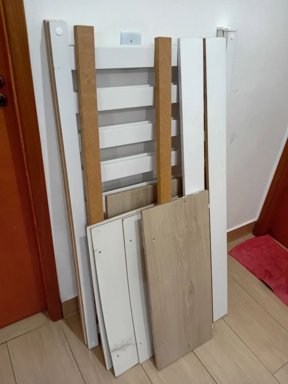 Berço usado desmontado com algumas marcas de uso. - Foto 4