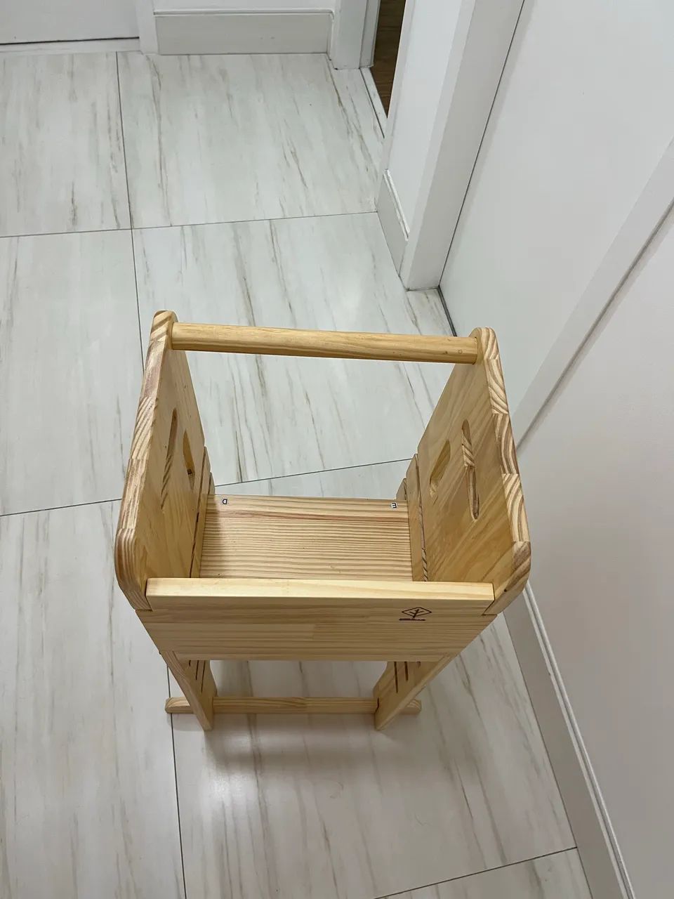 Torre de Aprendizagem Pratica de Madeira