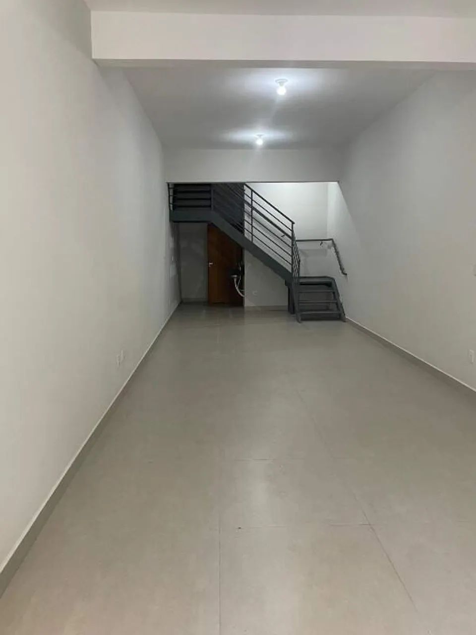 Lojas para locação no Centro de Viçosa -MG - Foto 2