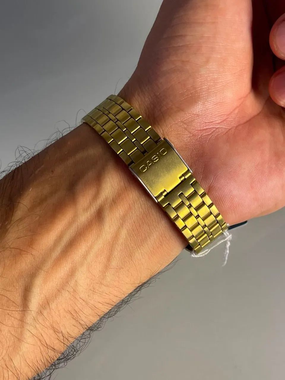 Relógio Casio Dourado digital com pulseira ajustável original e novo - Foto 5