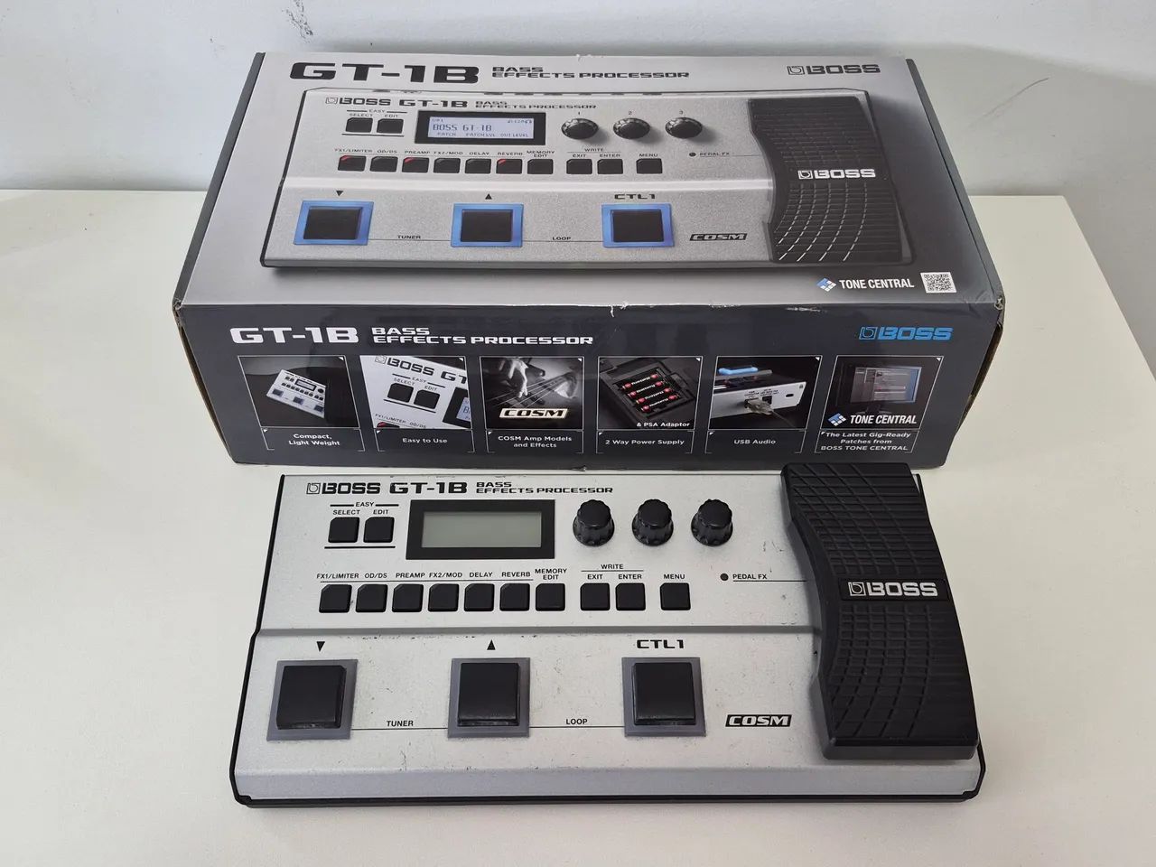Pedaleira BOSS GT-1B