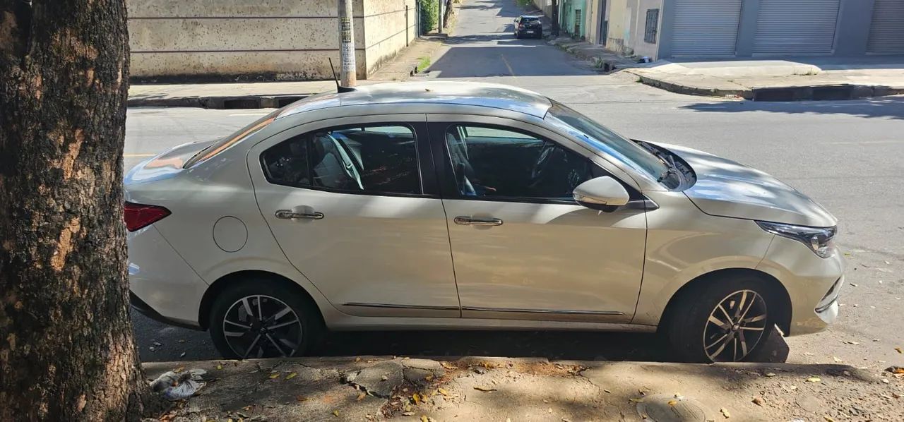 Fiat Cronos Precision 1.3 16V Flex Aut. 2024 - Foto 2