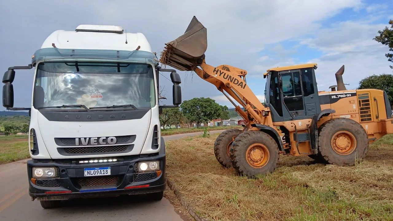Iveco cursor motor aberto  - Foto 4