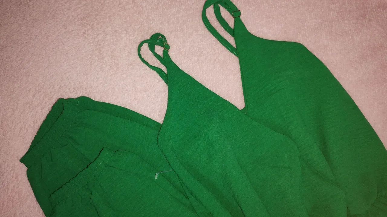 Macacão longo Verde  - Foto 2