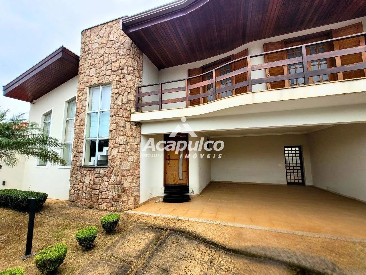 Casa para alugar com 03 quartos, 01 suíte no bairro Jardim Nossa Senhora do Carmo em Ameri