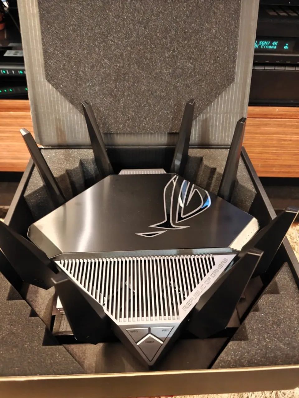 Roteador Asus ROG RAPTURE GT-AXE11000 Gamer