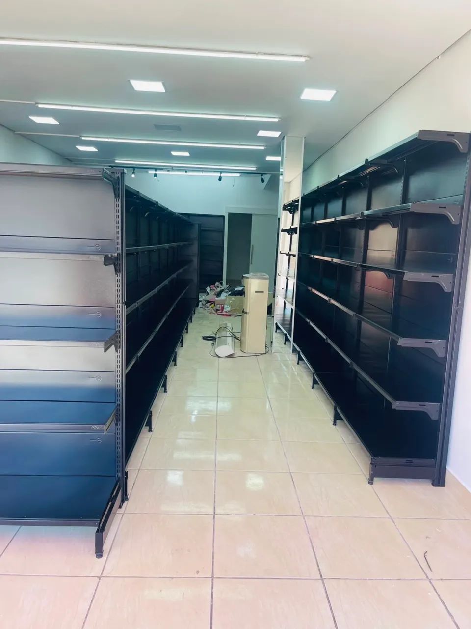 Vendo Prateleiras Loja  - Foto 5