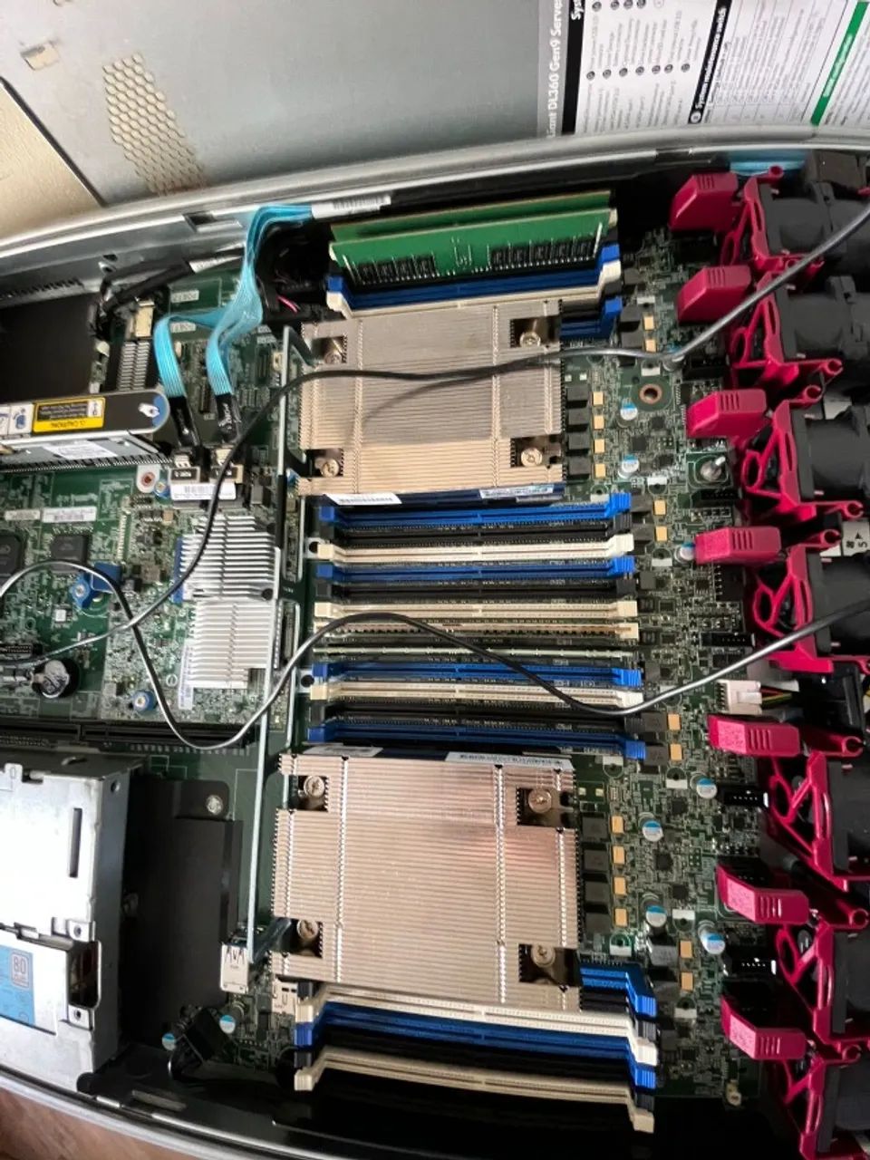 HPE Proliant DL360 Gen09 - Foto 2