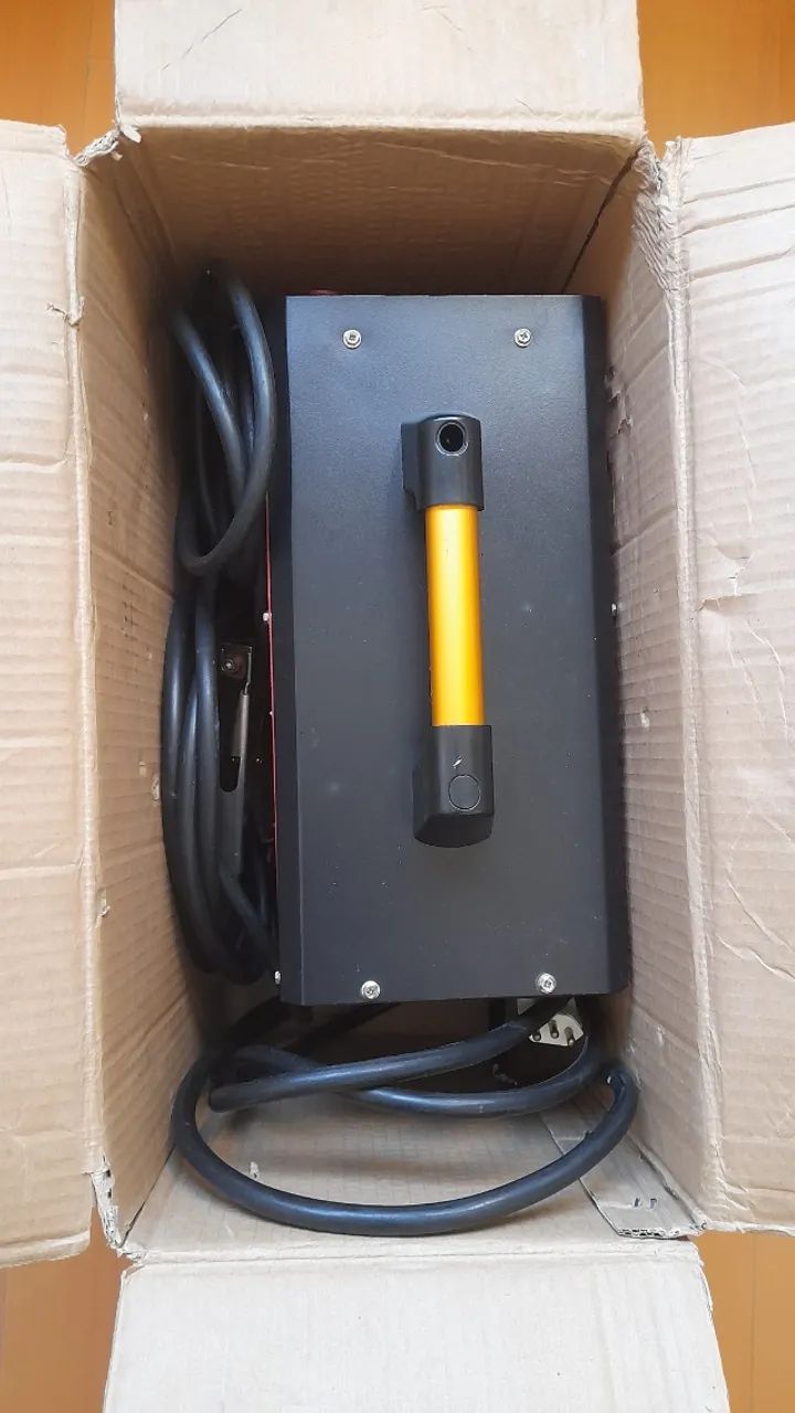 Máquina de Solda Profissional Maxxi Korea PRO-EVO ARC2600 250A - Excelente Estado - Foto 6