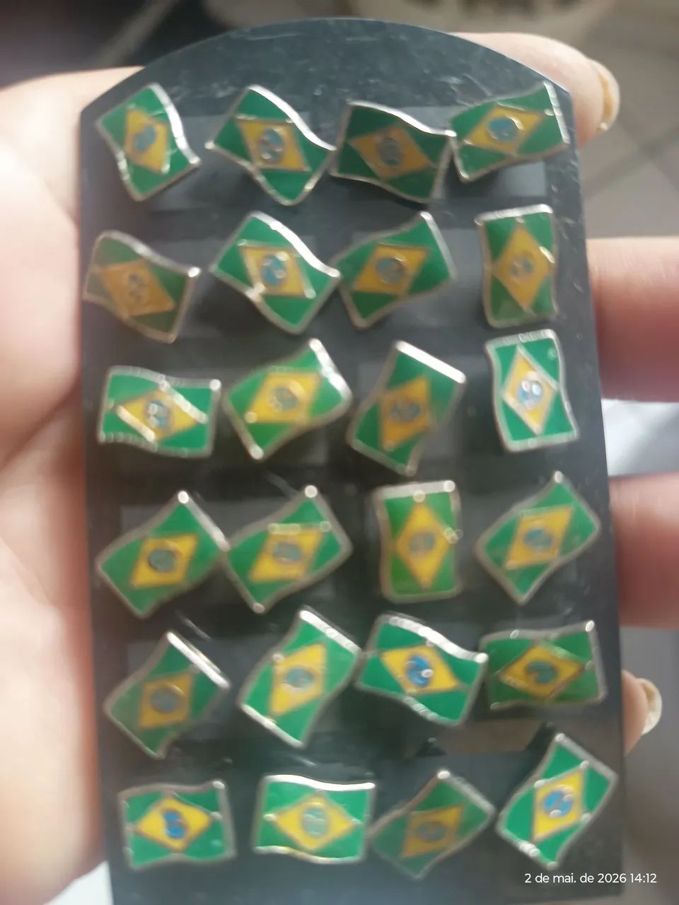 Kit brinco com 176 pares de resina da copa do Brasil  - Foto 2