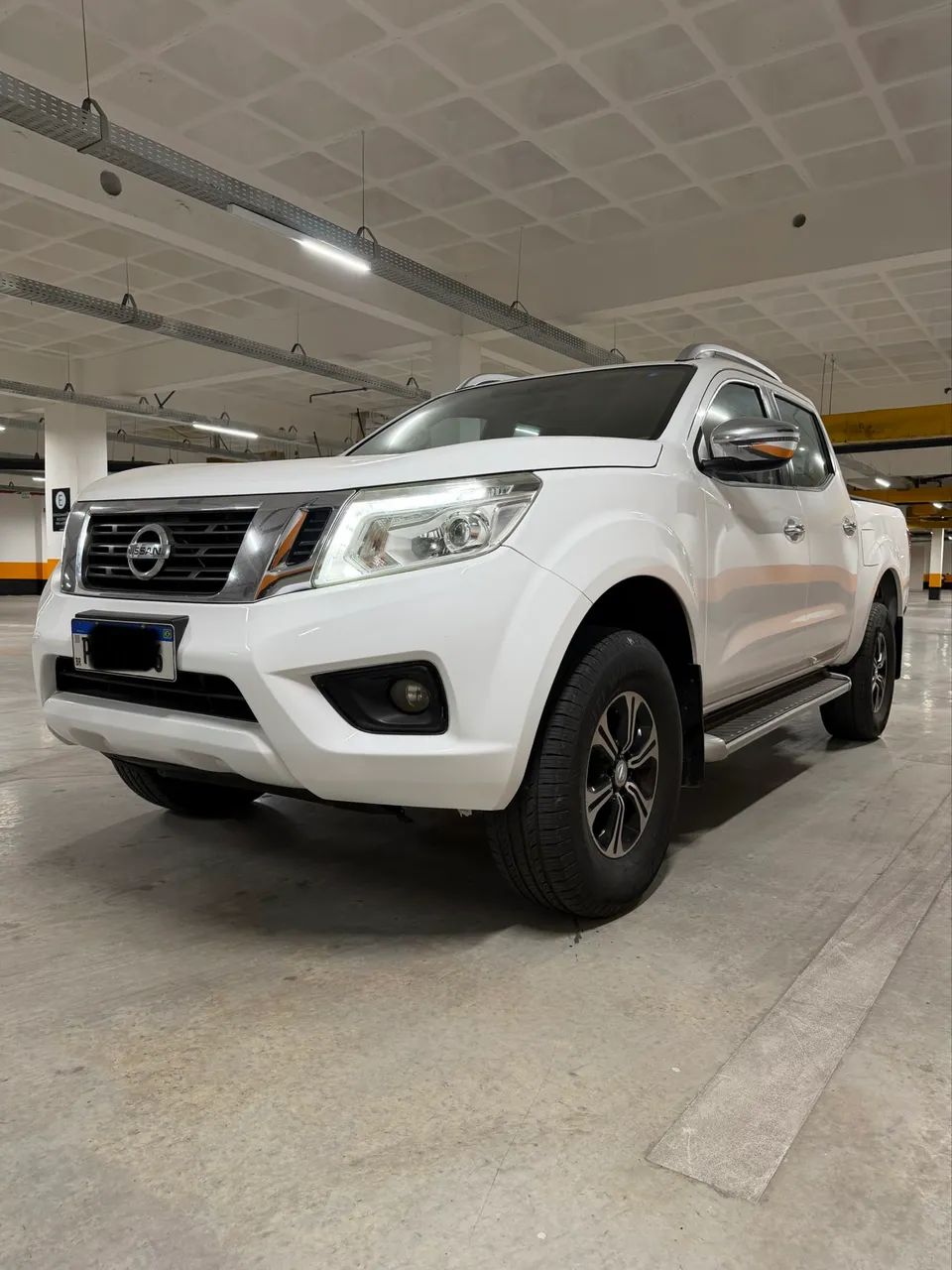 Nissan Frontier Frontier LE CD 4x4 2.3 Bi-TB Diesel Aut. 2017