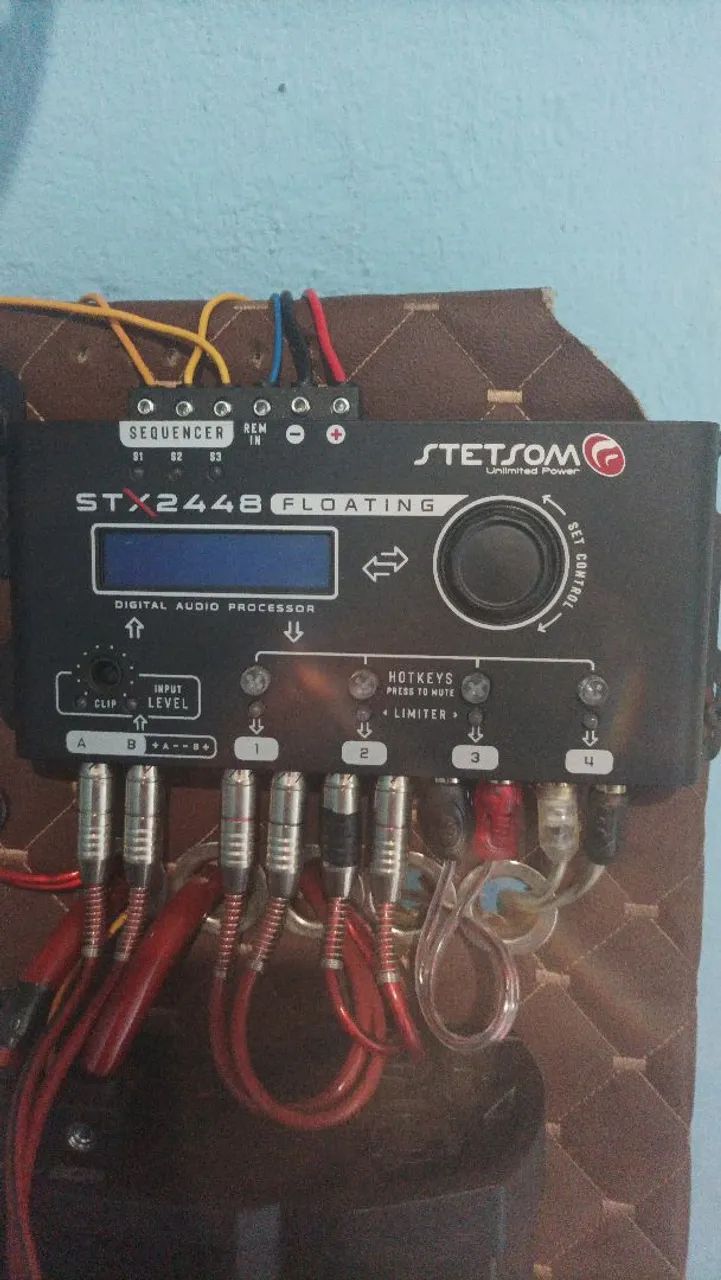 Vendo processador Stetsom floating