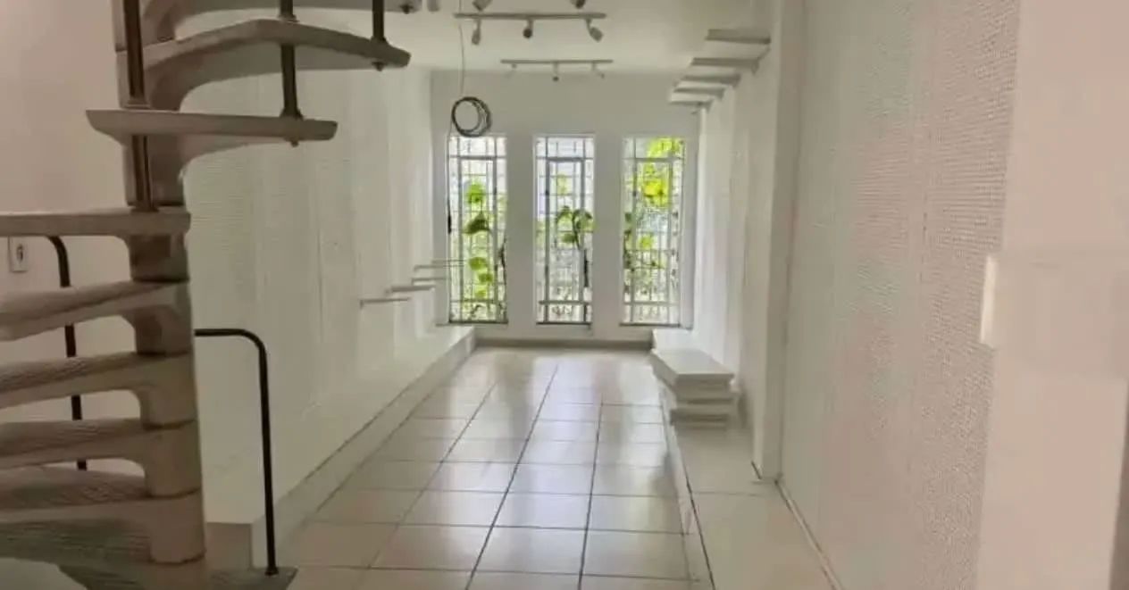 Casa comercial na Rua Anadia, 213  264 m² - Foto 4