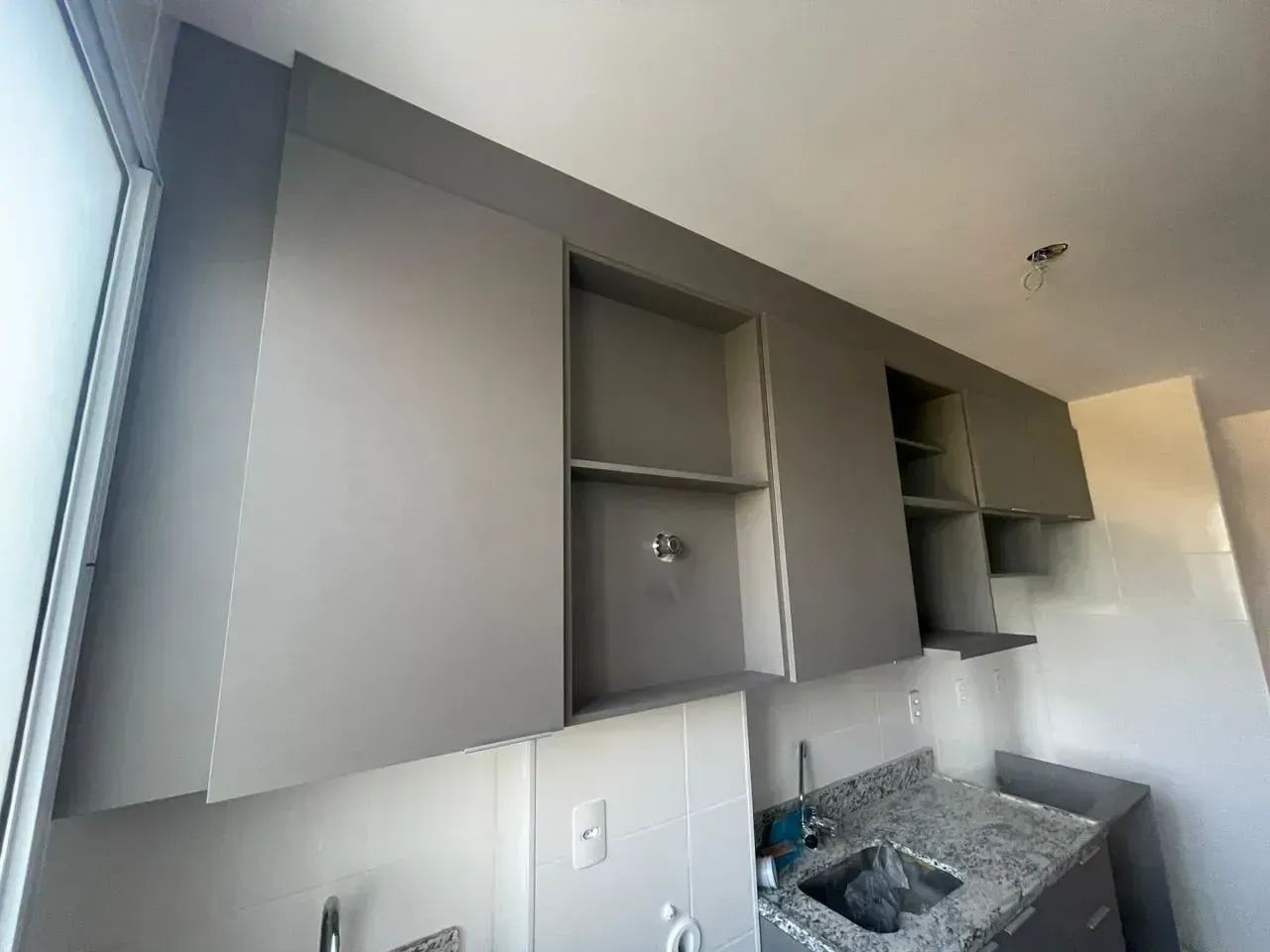 Apartamento com 2 quartos com moveis planejados e sacada a venda - Foto 5