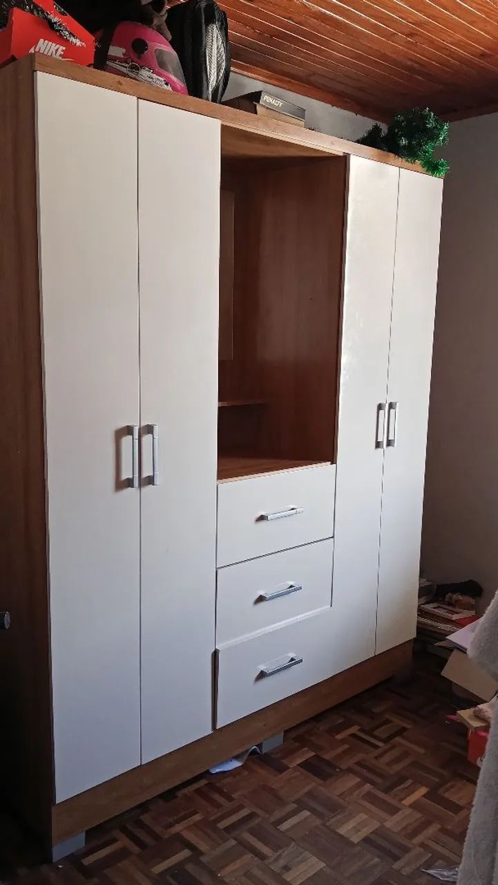 Vendo guarda roupa 