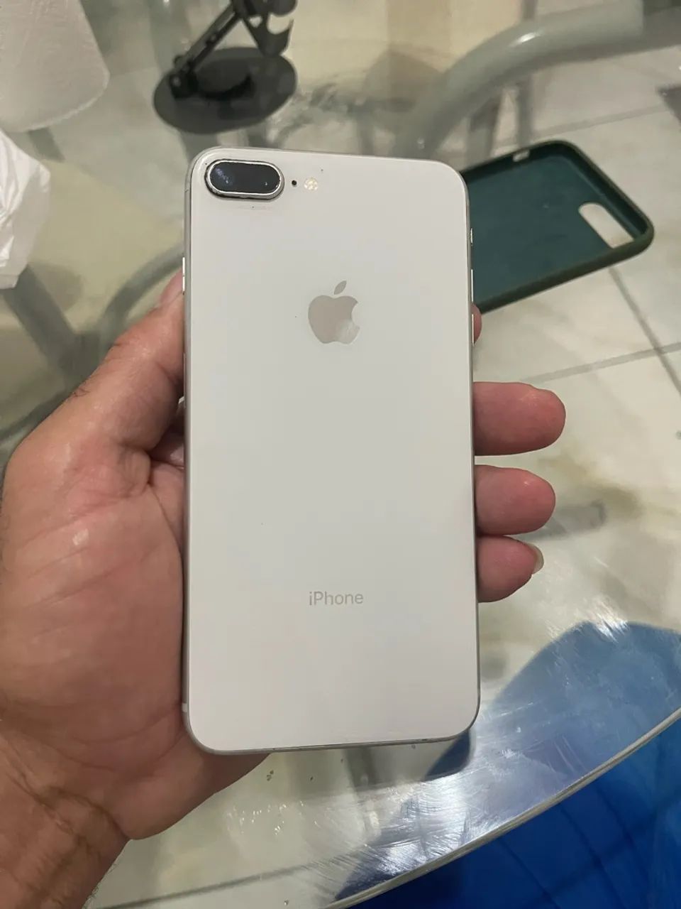 iPhone 8 Plus 