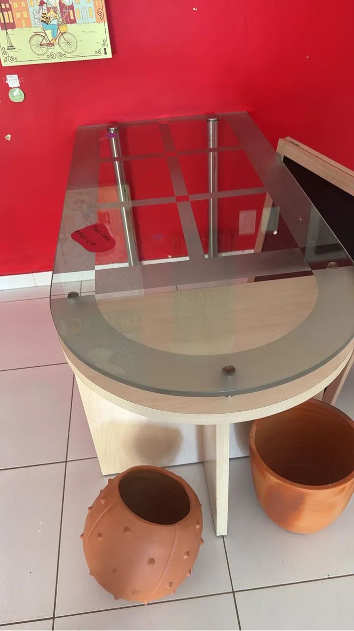Mesa para escritório e recepção com tampo de vidro  - Foto 3