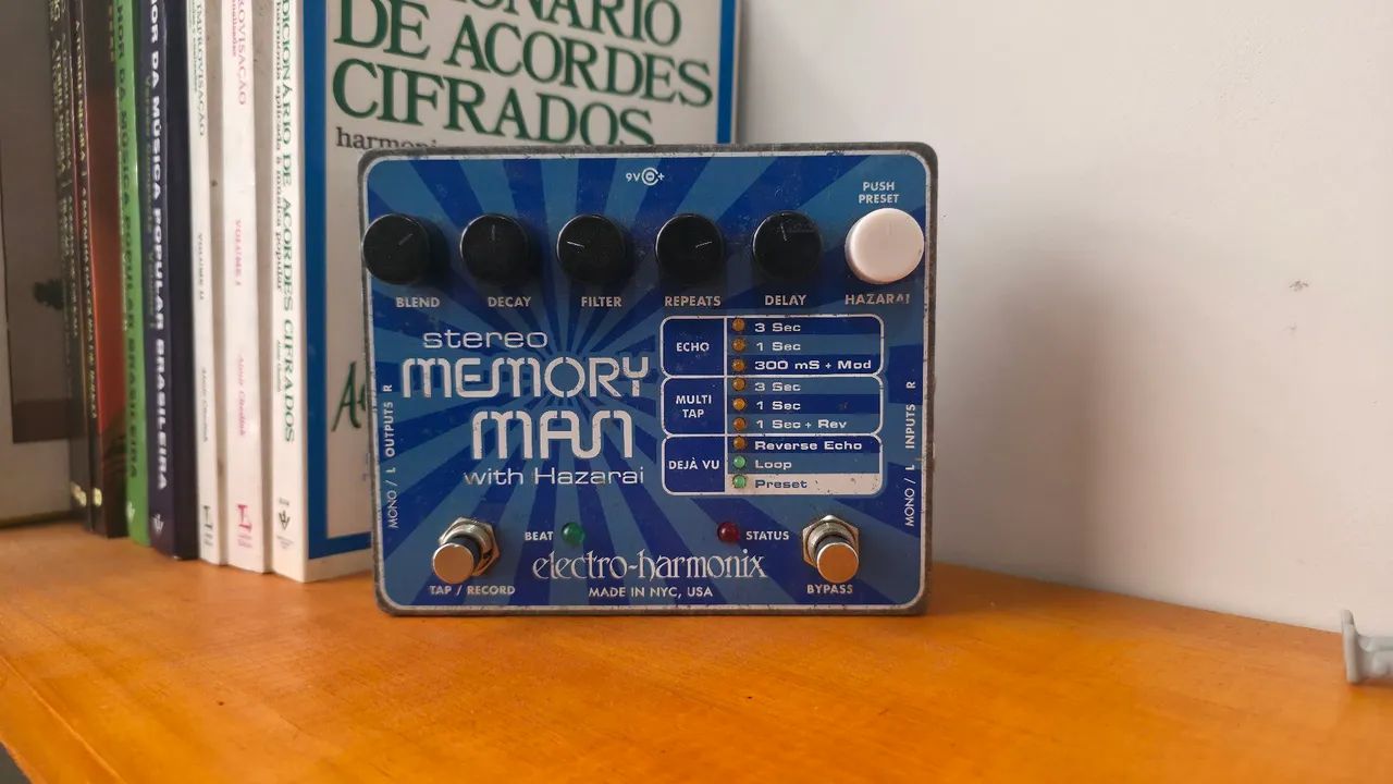 Delay Electro-Harmonix Stereo Memory Man with Hazarai