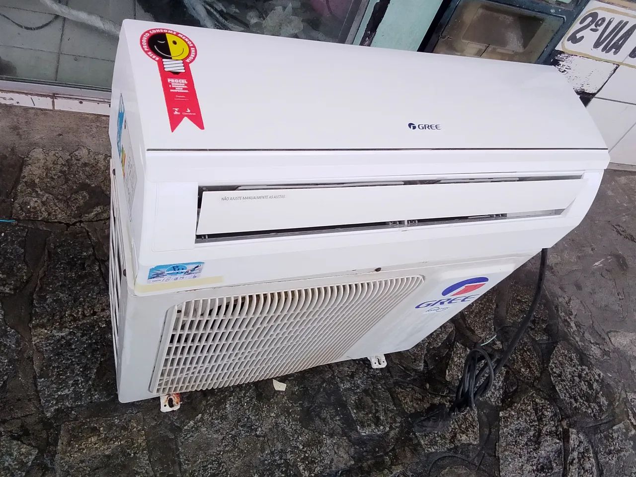 Ar condicionado 9 mil BTUs  - Foto 3