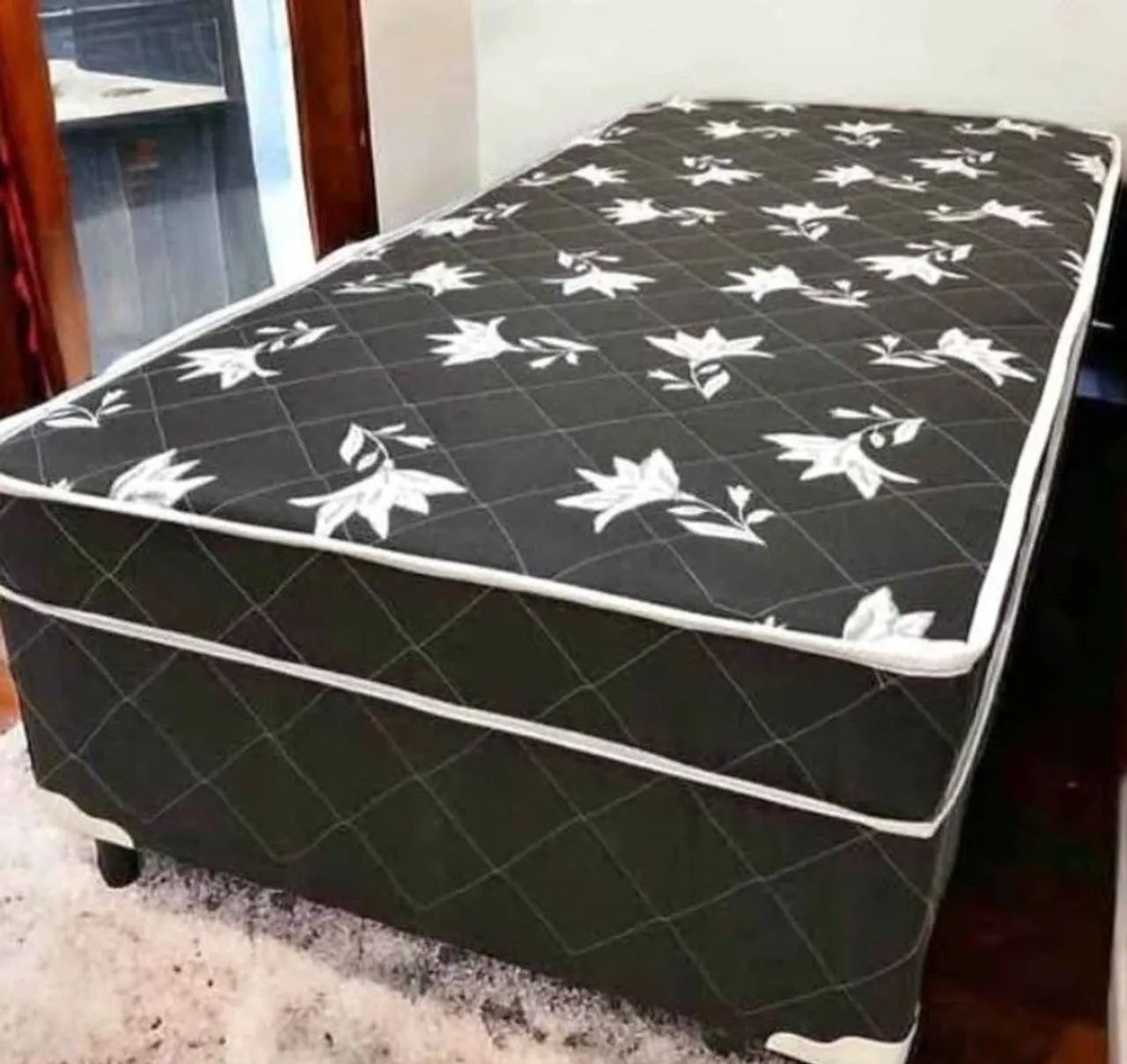 Camas box novas, acompanha colchão!  - Foto 3