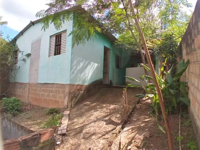 VENDE-SE CASA JUATUBA-MG