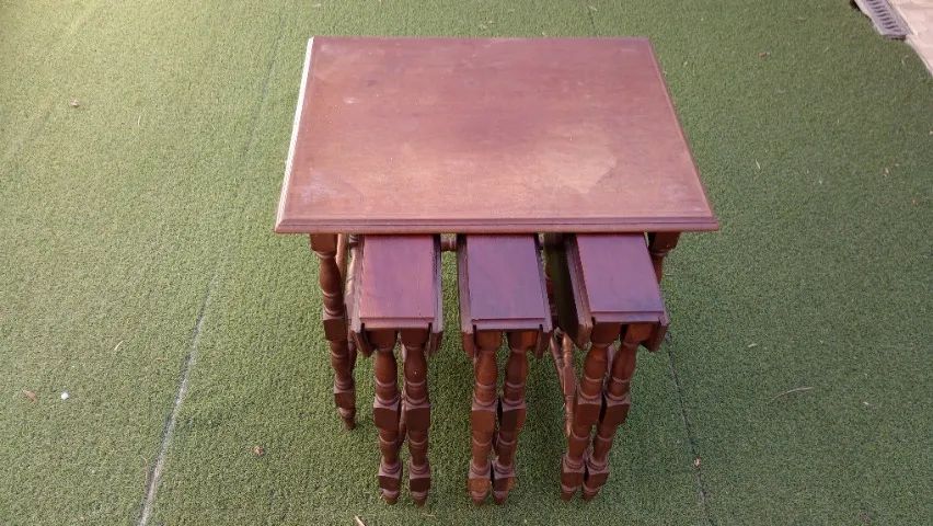 conjunto de mesas dobráveis