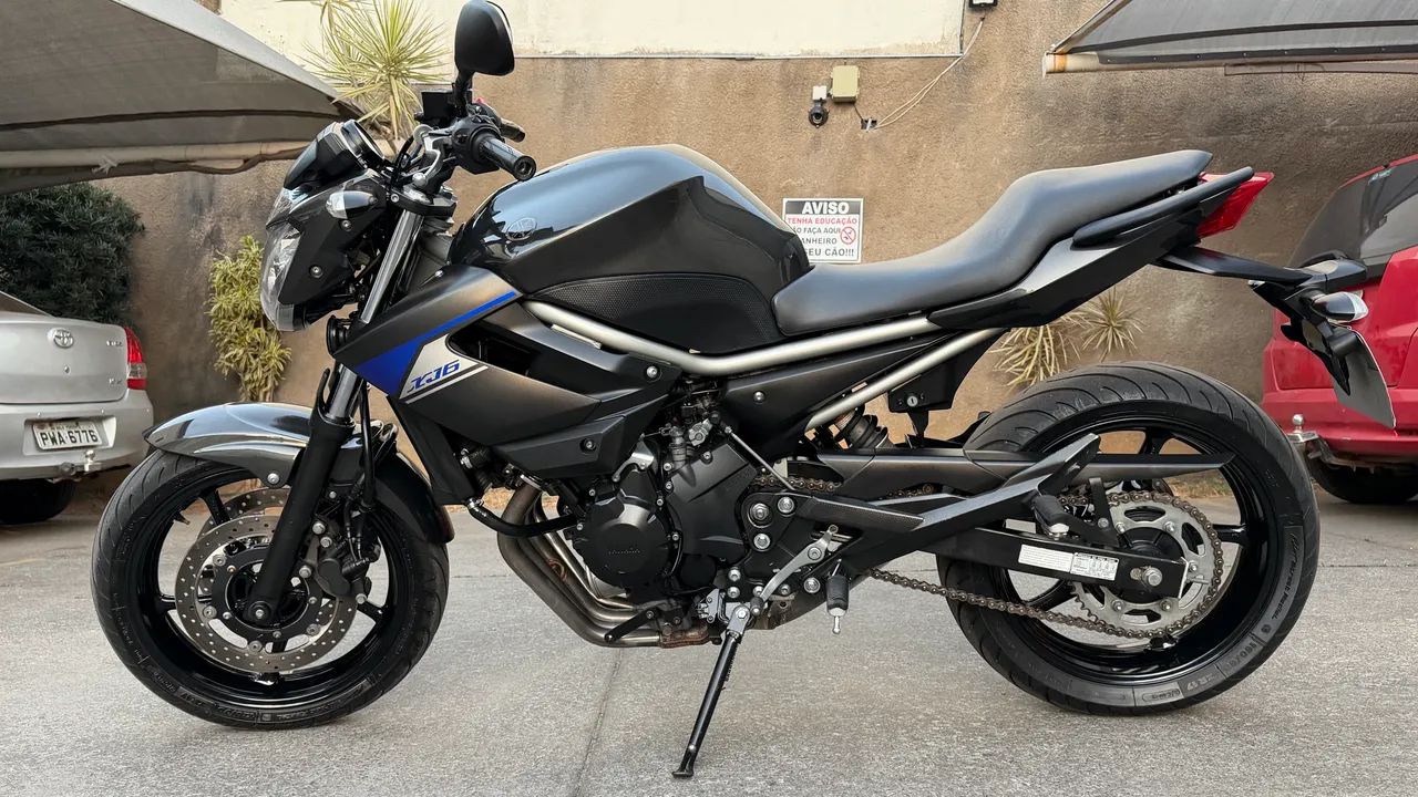 XJ6 N 2015  - Foto 4