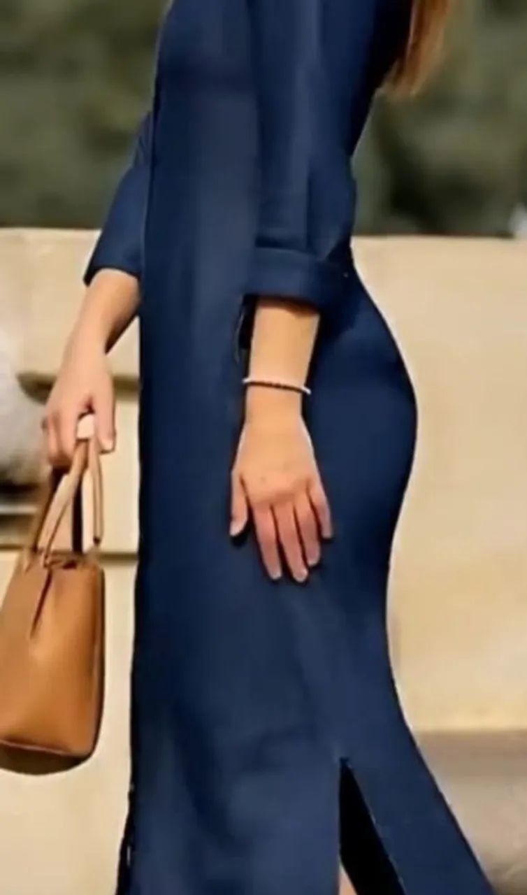 VENDE-SE VESTIDOS JEANS PELA METADE DO PREÇO  - Foto 3