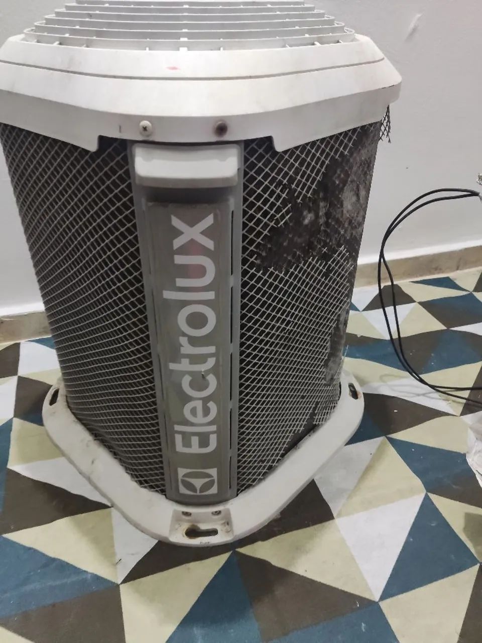 Vendo ar-condicionado Eletrolux  - Foto 2