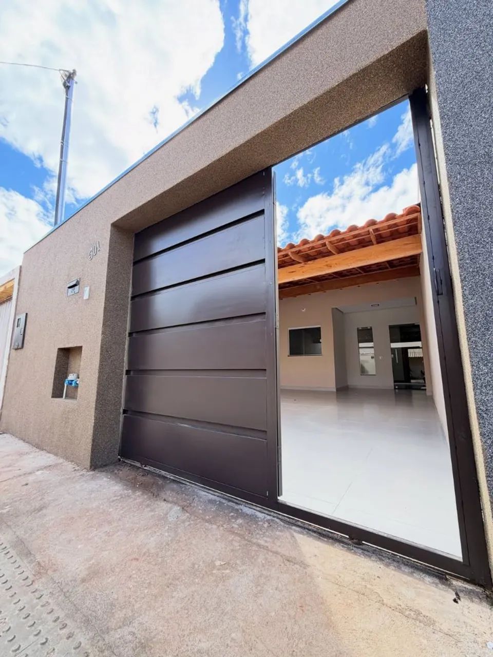 Casa disponível pra comprar pacelada 