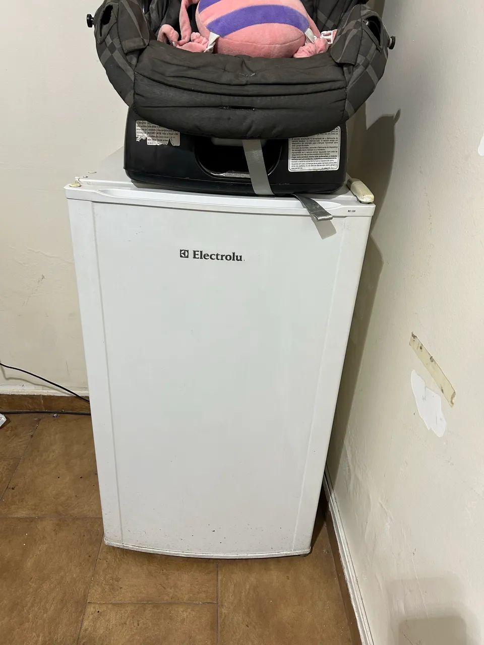 Frigobar Electrolux  - Foto 4