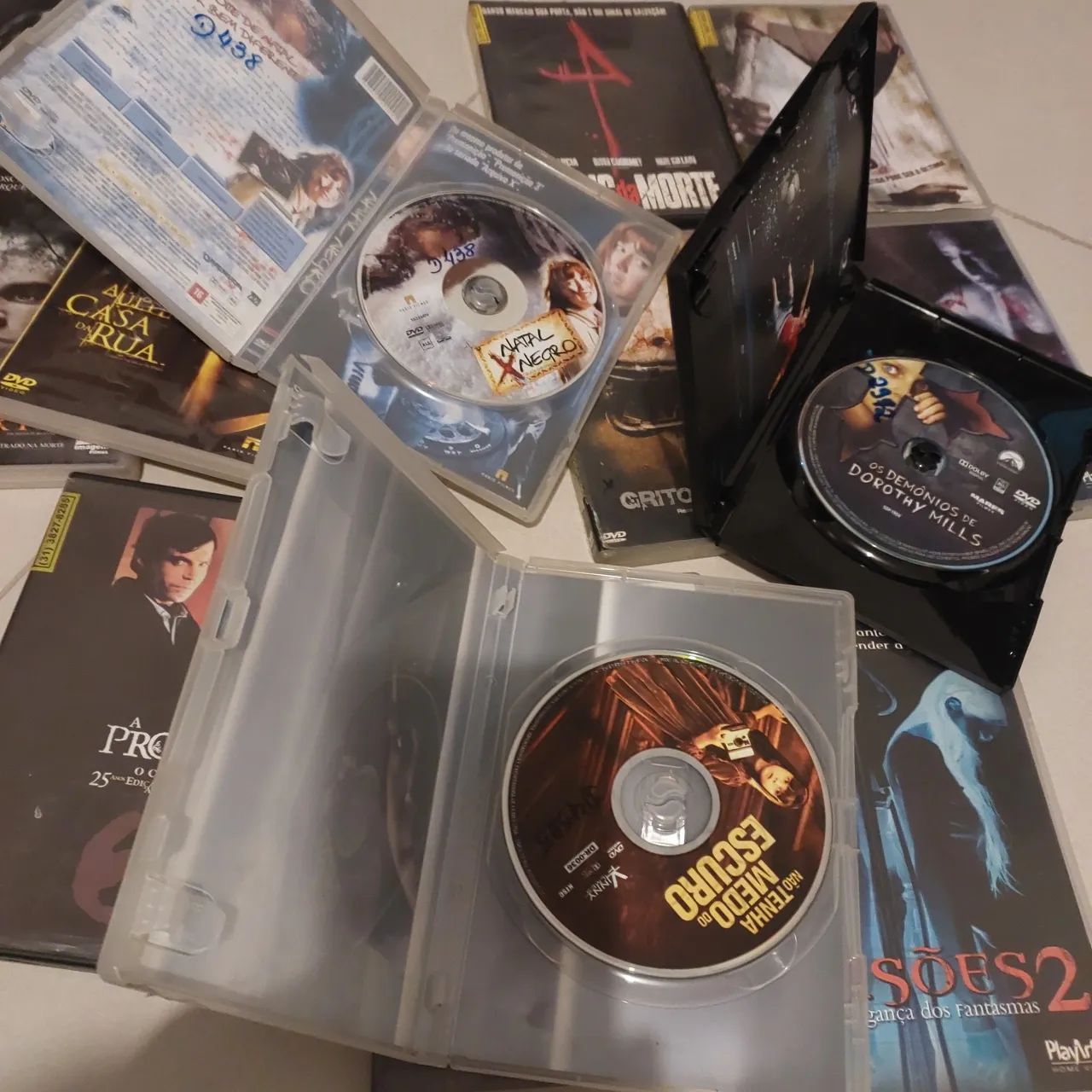DVD 15 filmes de terror - Foto 3