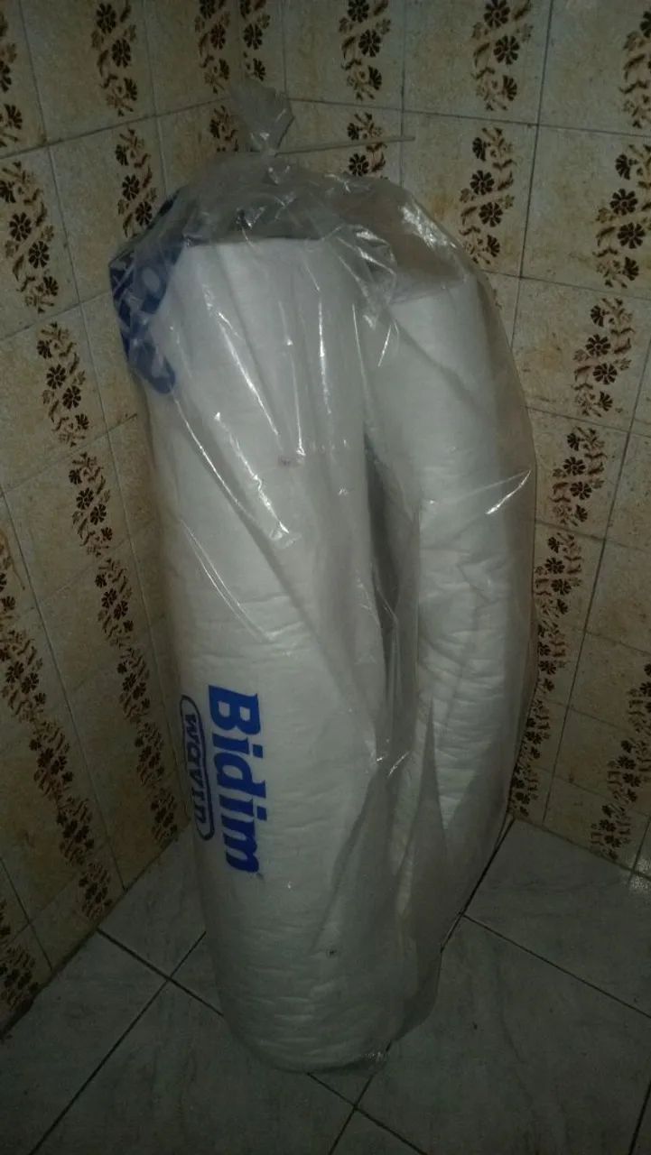 Manta bidim metro 200 mais o brinde está lacrado 