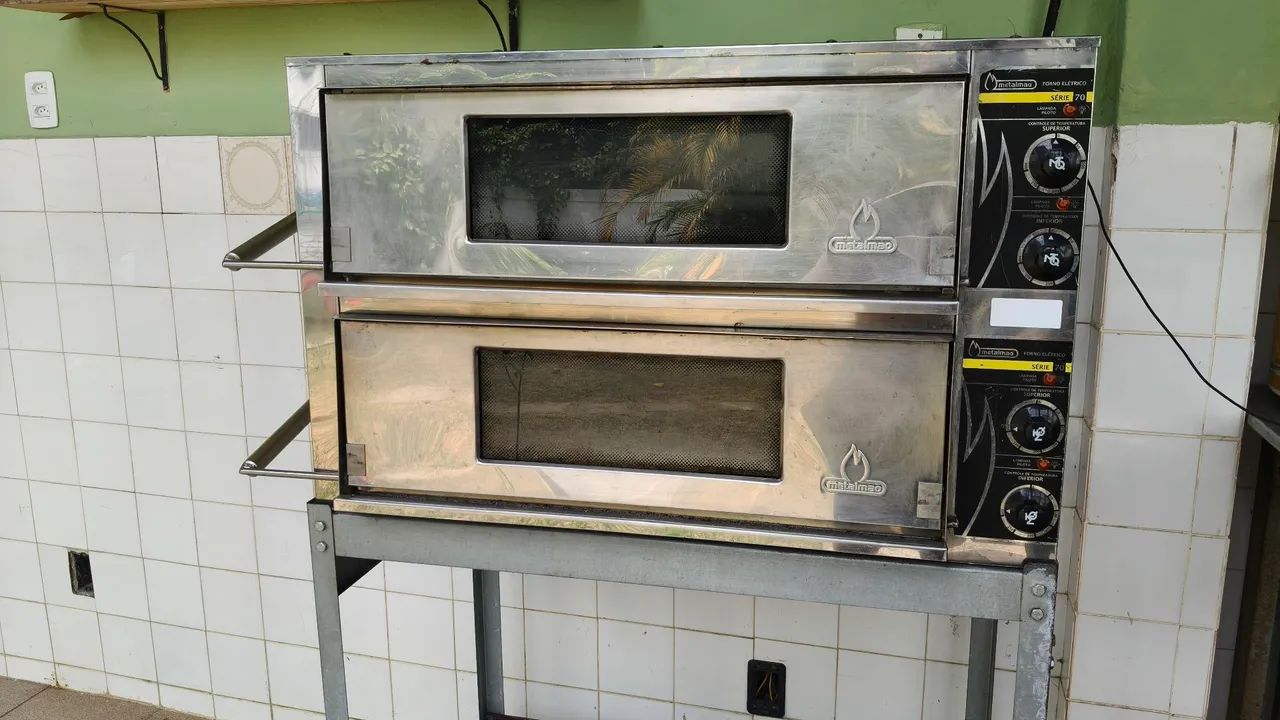 Forno elétrico Metalmac 