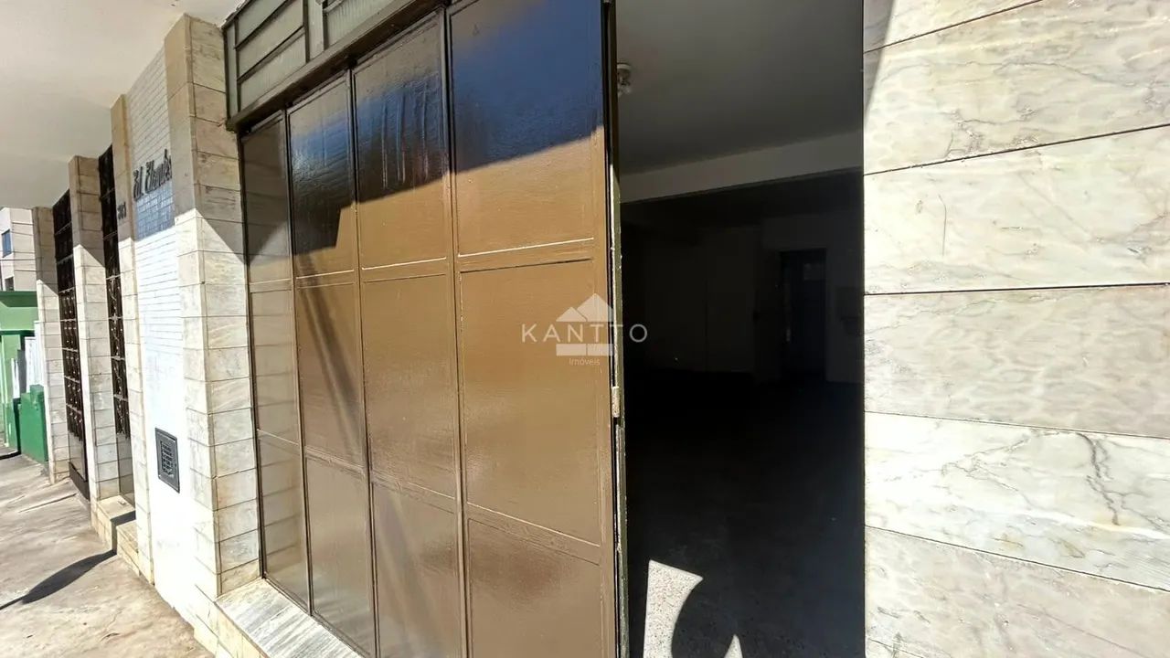 Loja desocupada no São Mateus JF