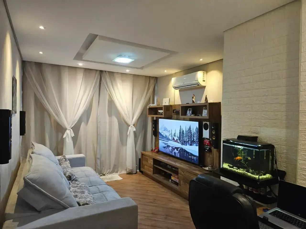 Casa duplex a venda em condomínio - 90m²