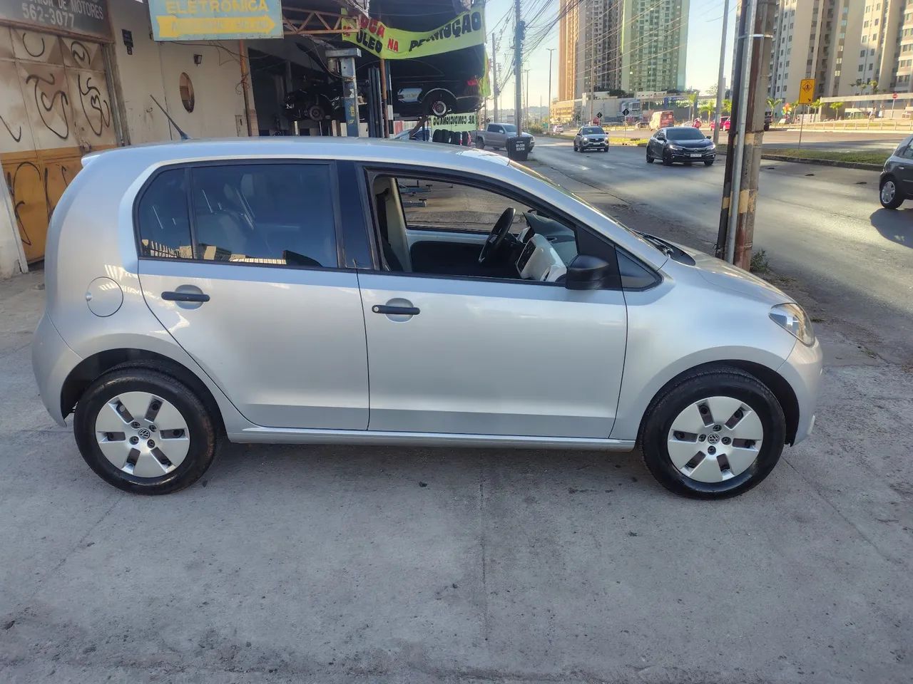 Volkswagen Up! 2016