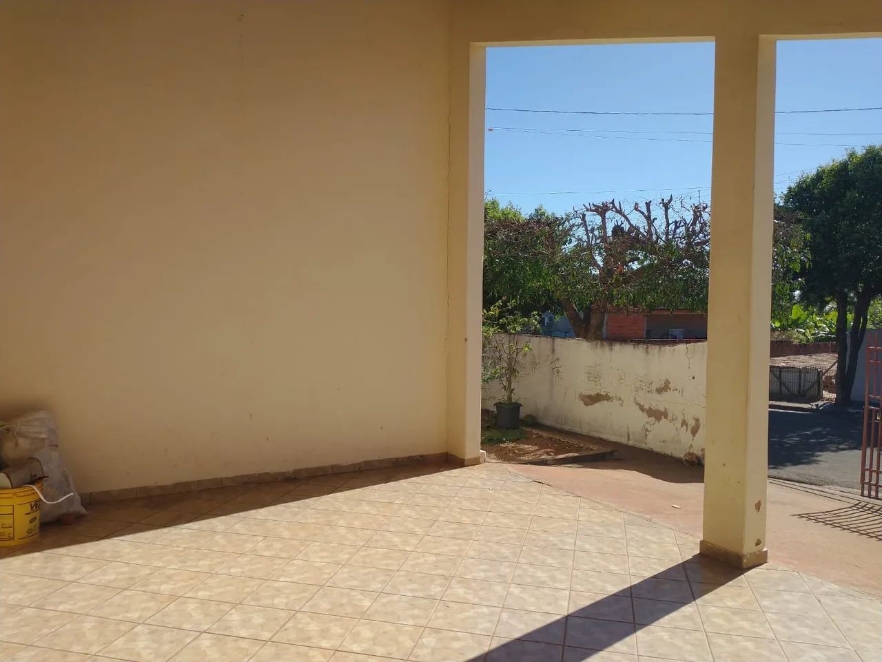 Casa a venda / aluga  - Foto 2