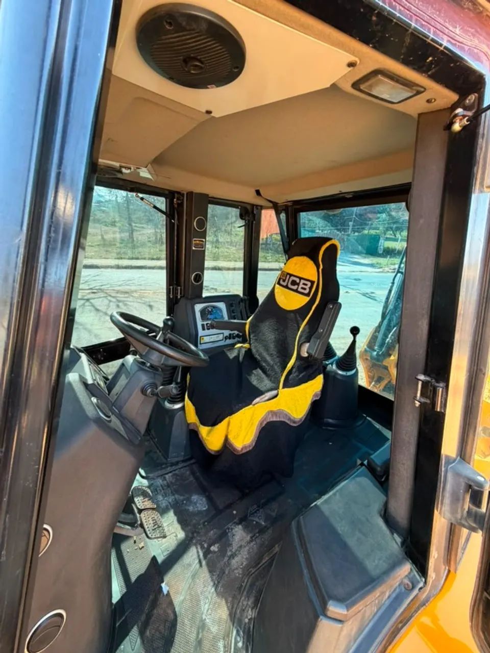 RETROESCAVADEIRA JCB 3CX 2022 4X4 - Foto 6