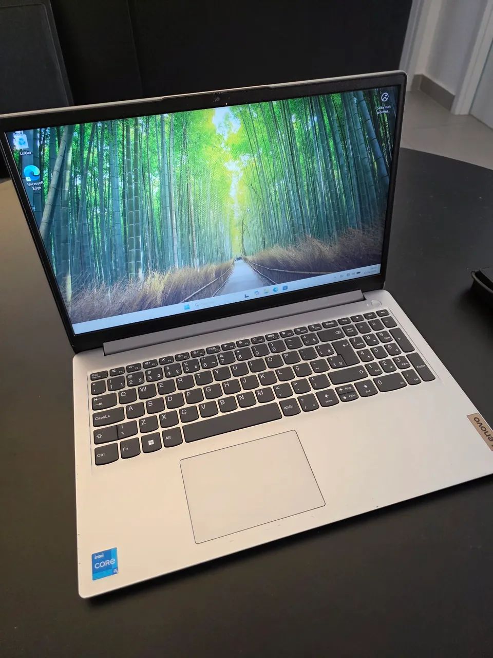 Notebook Lenovo i5 de 12gen - Foto 2