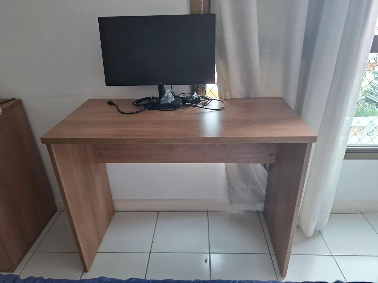 Mesa e gaveteiro Tok&Stok - Foto 2