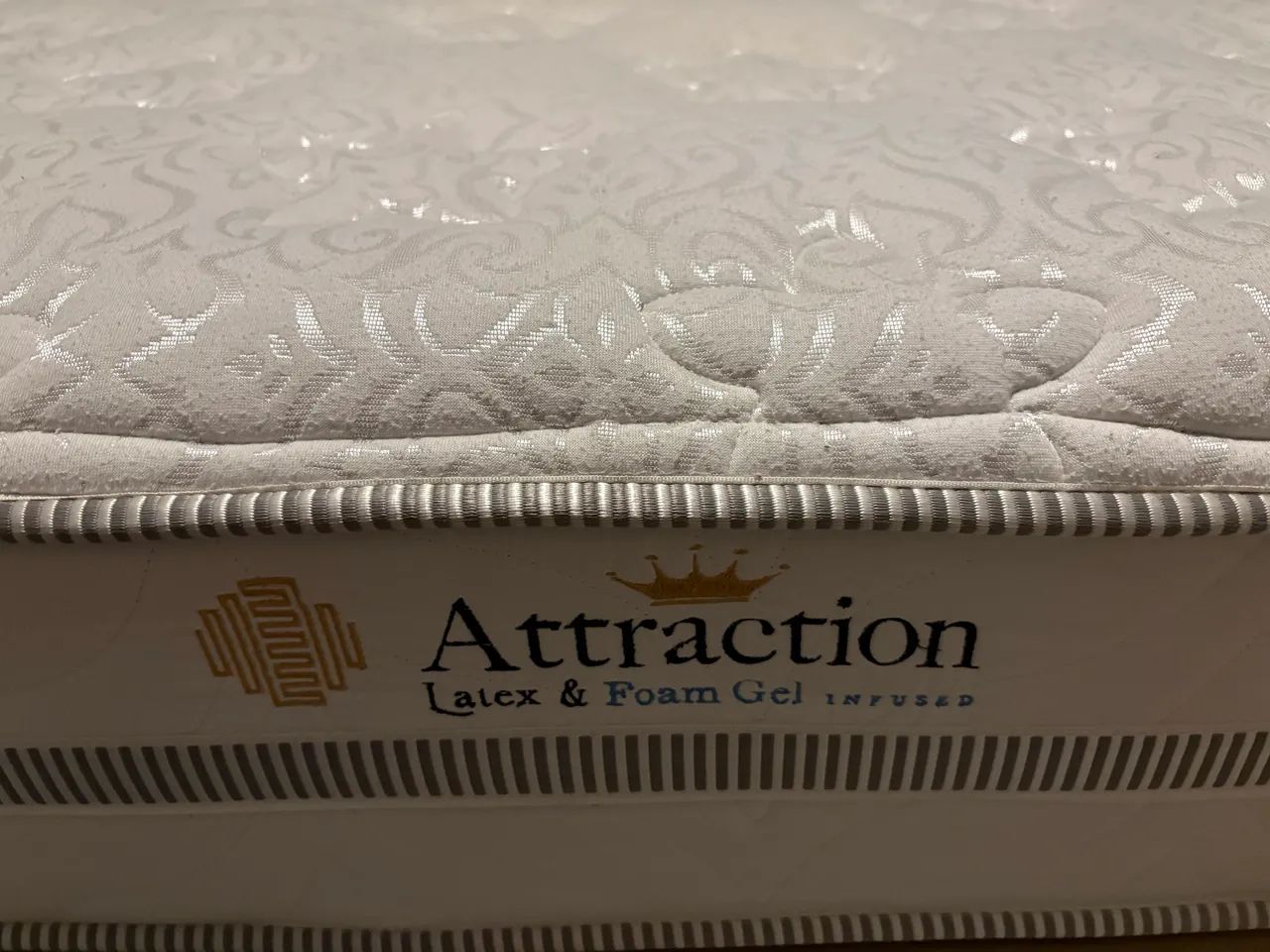 Cama box baú com Colchão King size híbrido de latex com cama box baú  - Foto 2