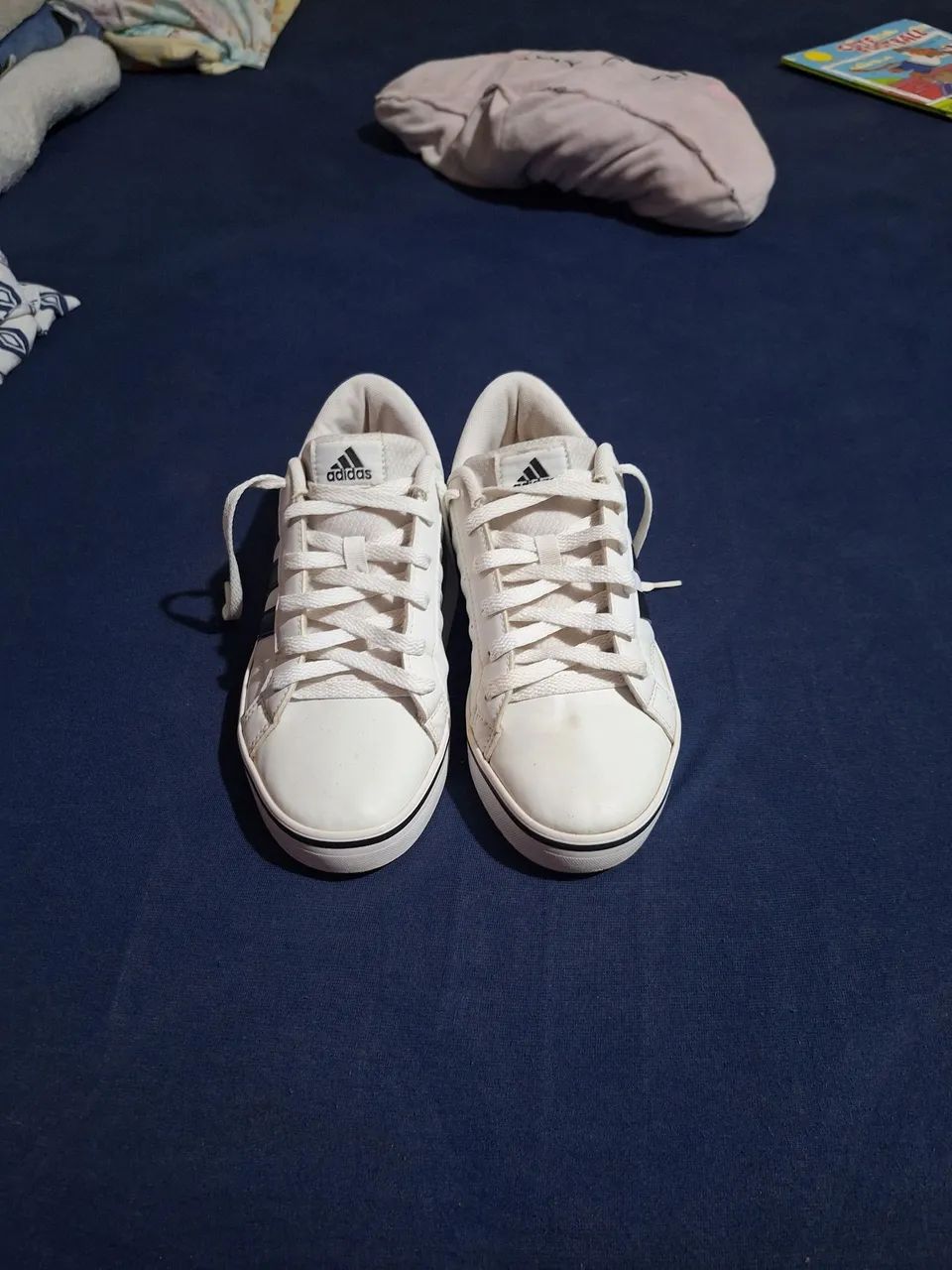 Vende-se tênis adidas 