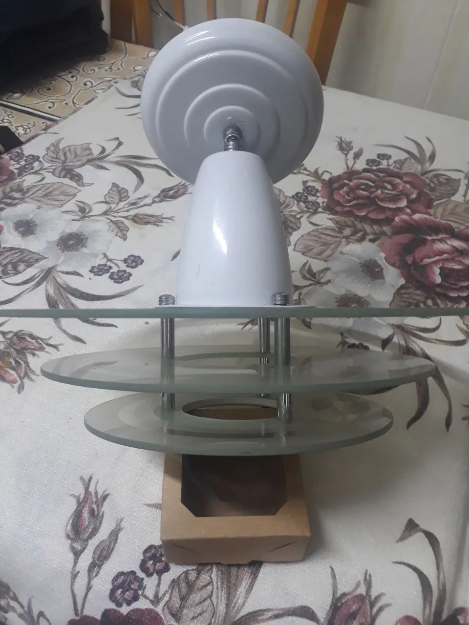 Lustre modelo Espacial 