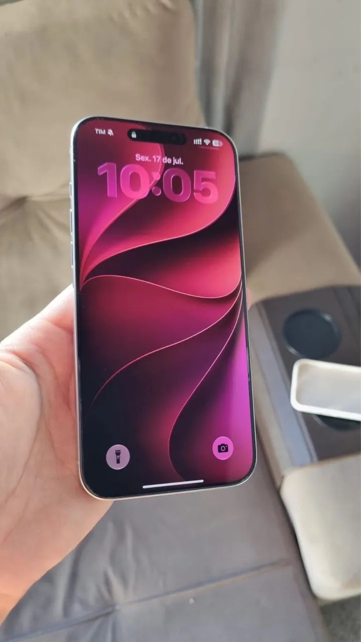 iPhone 16 Pro Max 256GB Branco Titânio