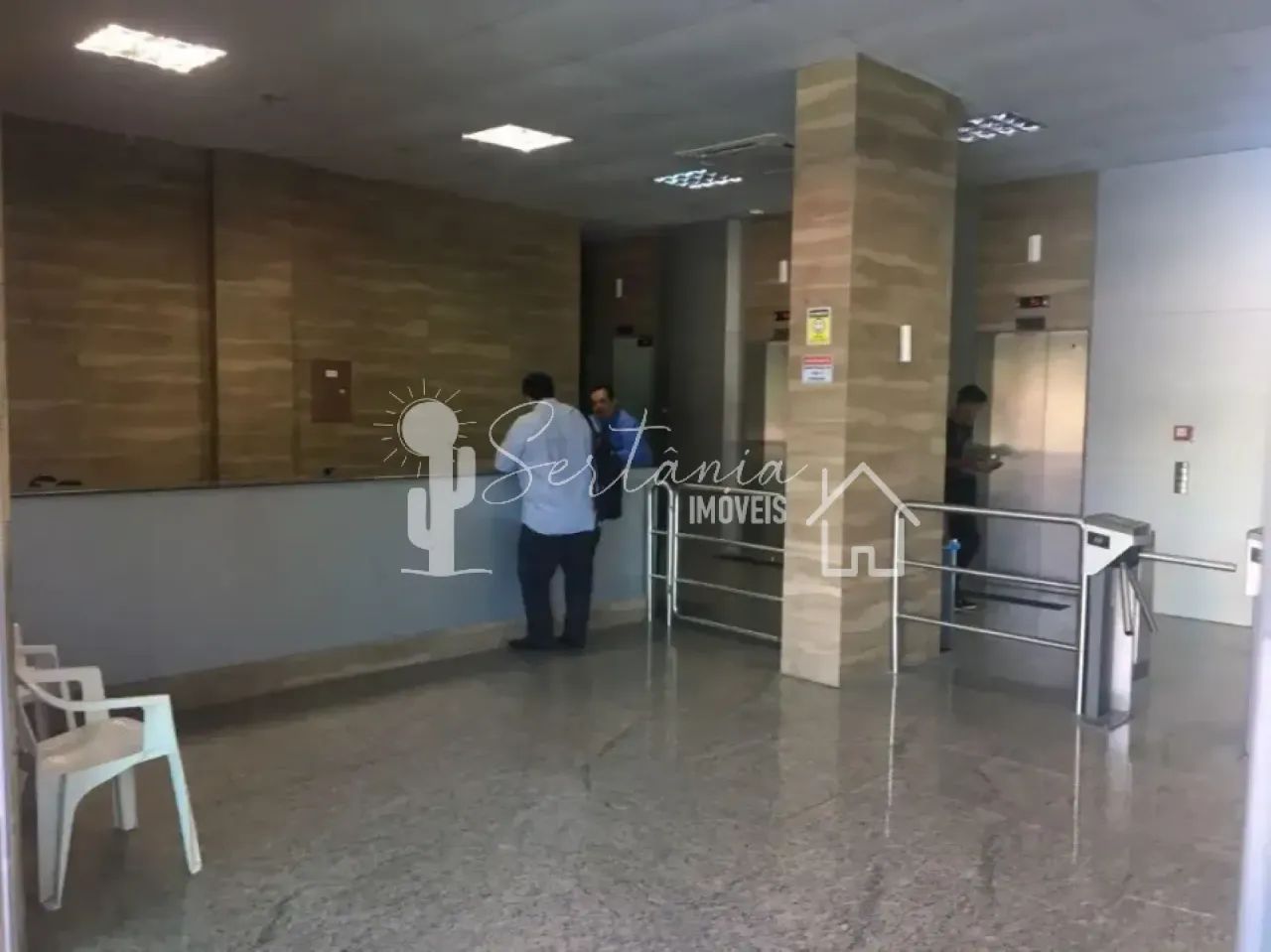 Salas Comerciais no Empresarial Renato Dias, 49M² - Foto 3